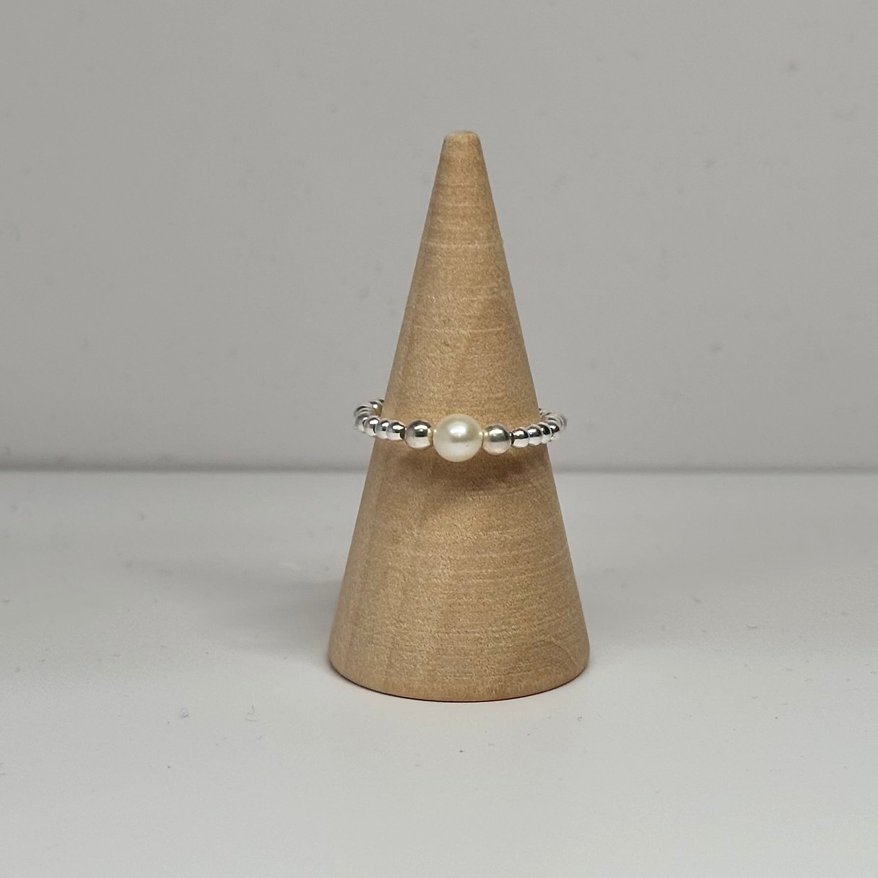 Mother of Pearl Ring - Beautiful Keepsakes
